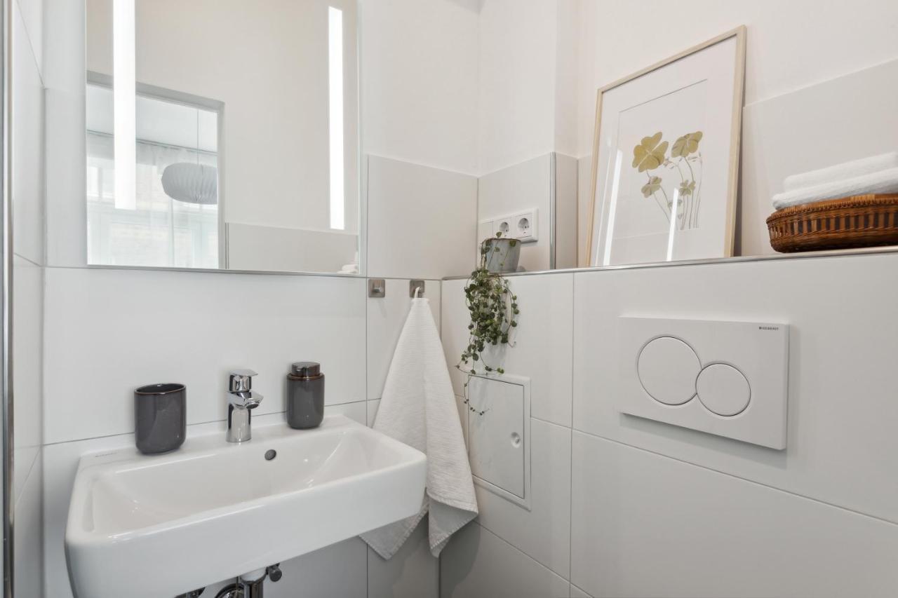City Apartment! Bahnhof Kongress Zentral Oepnv Касел Екстериор снимка